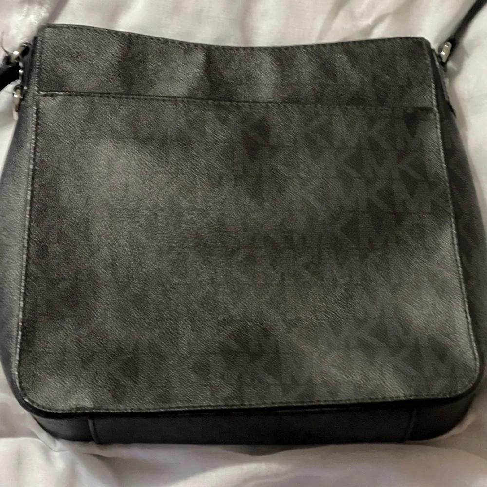 Michael Kors elegant black